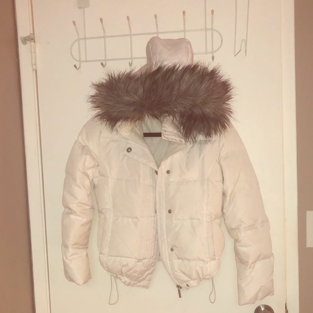 Calvin Klein White Down Jacket w/removable hood